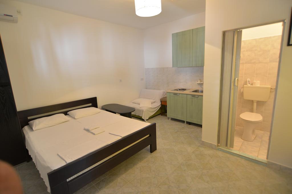 Solar Apartments แฮร์เซ็ก-โนวี ภายนอก รูปภาพ